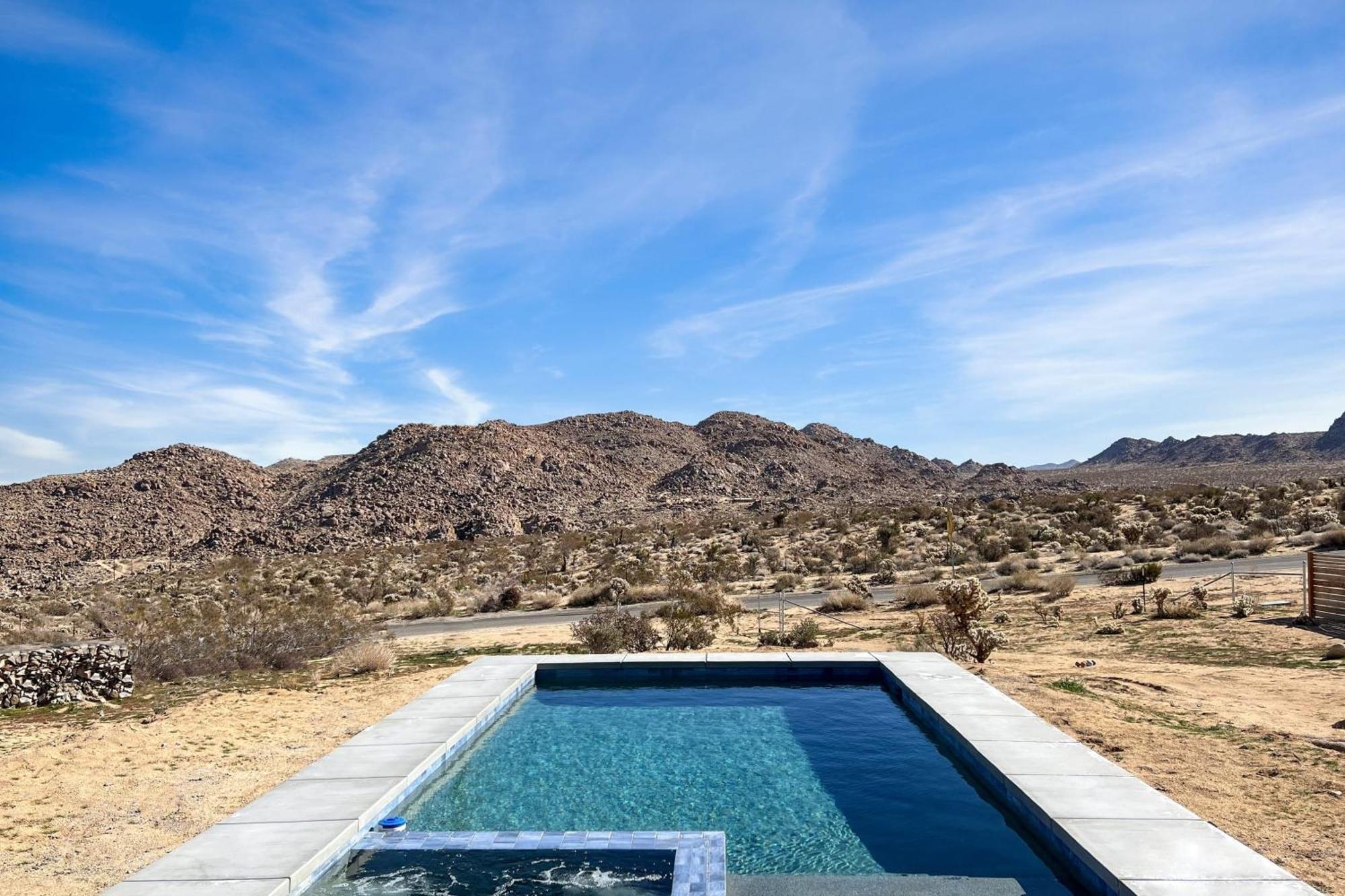 Chicory By Avantstay Modern Desert Retreat W Hot Tub Joshua Tree Exterior foto